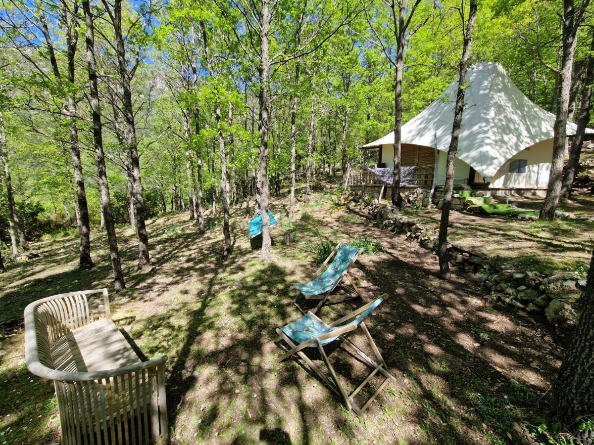 Lodge De Charme Avec Jacuzzi Ghisoni Bagian luar foto